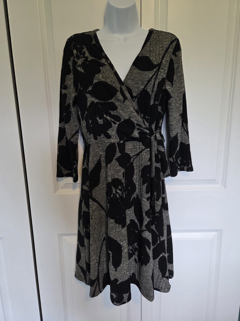Floral Feux Wrap Midi Dress in Black and Gray